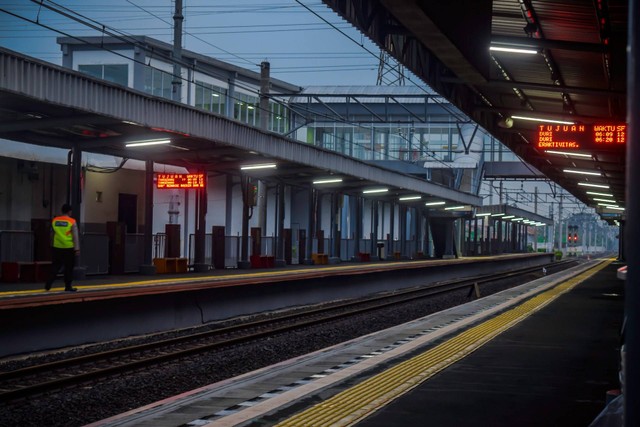 Jadwal KRL Kampung Bandan 2023 Dan Cara Mencapai Stasiun Tersebut ...