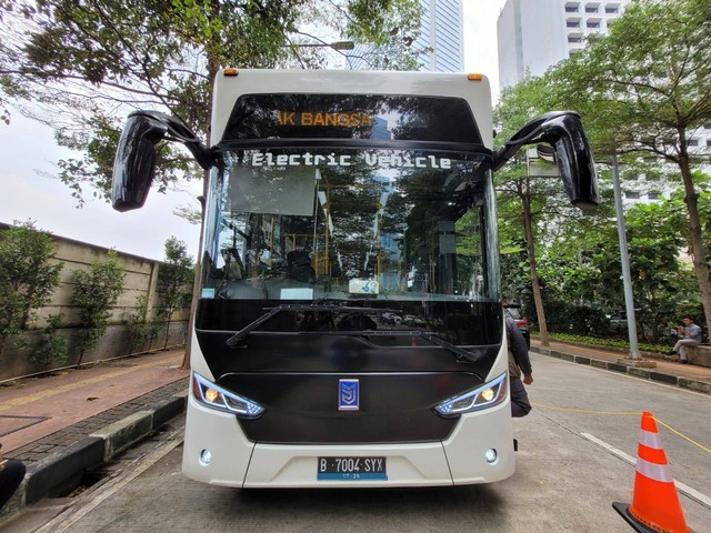 Bus listrik MAB. Foto: Rizki Fajar Novanto/kumparan