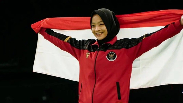 Atlet pencak silat Indonesia, Safira Dwi Meilani. Foto: Instagram/@safiradwimeilani