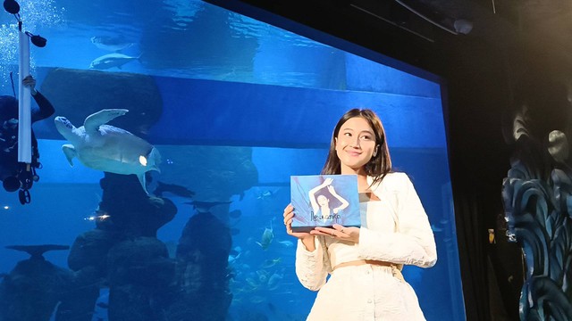 Keisya Levronka rilis album perdana, Jakarta Aquarium, Jakarta Barat, Kamis (11/5/2023). Foto: Giovanni/kumparan