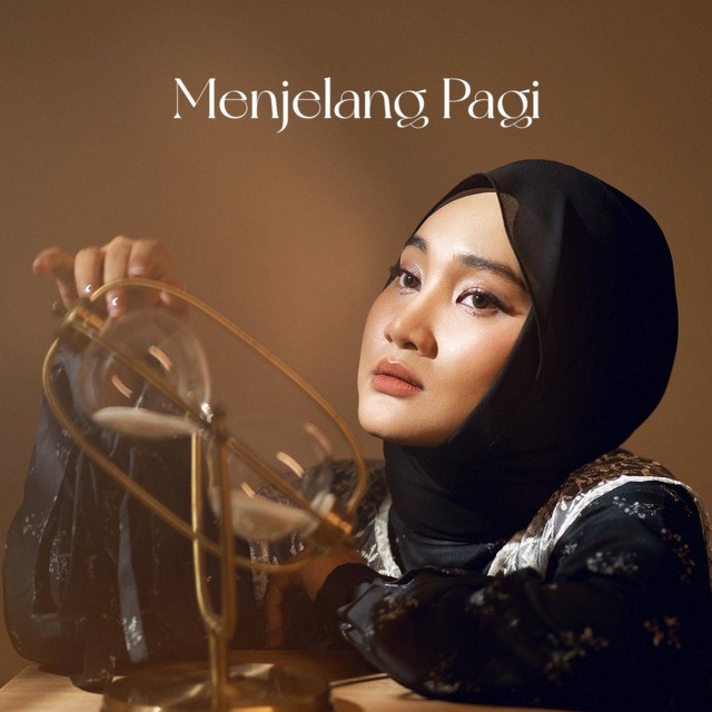 Single terbaru Fatin, Menjelang Pagi. Foto: Sony Music Indonesia