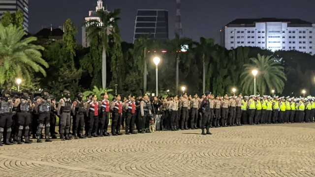 Apel gelar pasukan patroli skala besar di Monas, Jakarta Pusat, Sabtu (13/5/2023). Foto: Jonathan Devin/kumparan