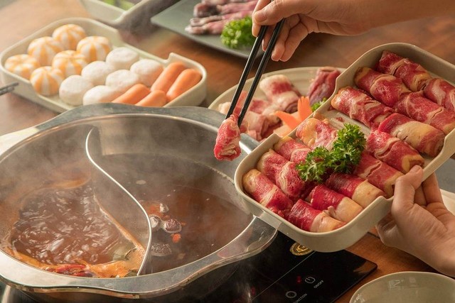 Ilustrasi restoran hotpot di grand indonesia - Sumber: https://pixabay.com/id/users/chupanhstudio-19880025/