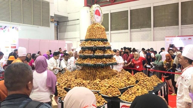 Penutupan Chef Expo 2023, Pecahkan Rekor MURI Tumpeng Perkedel
