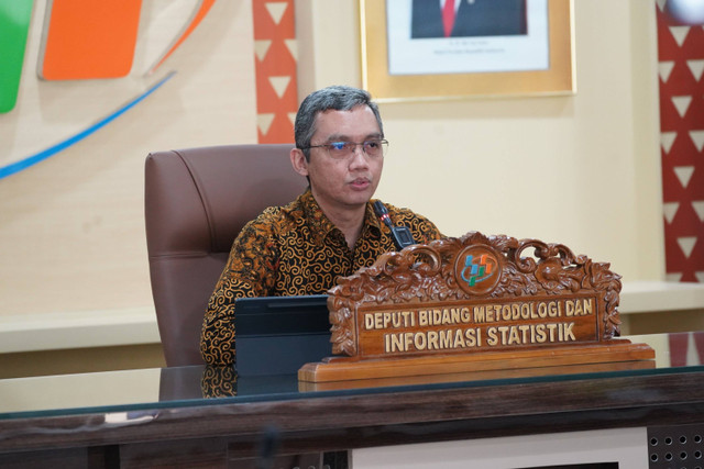 Deputi Bidang Metodologi dan informasi Statistik, Imam Machdi di Kantor Pusat BPS. Foto: BPS