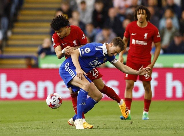 Pertandingan Liga Inggris 2022/23 antara Leicester City vs Liverpool, Selasa (16/5) dini hari WIB. Foto: Reuters/Andrew Boyers