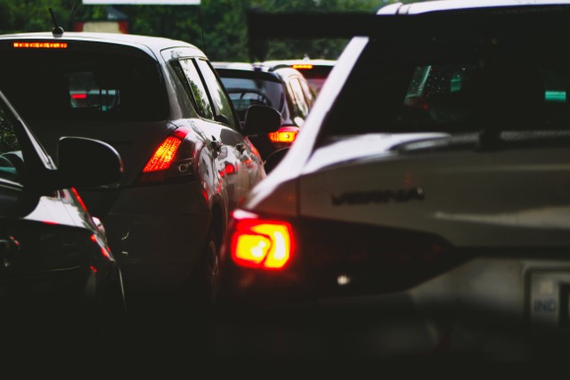 Cara Cek Pajak Kendaraan Online Wilayah Jakarta. Foto: Pexels/Aayush Srivastava.