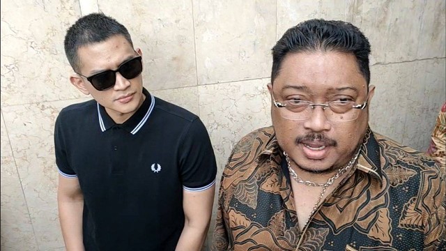 Rezky Aditya Tak Alami Pemerasan Setelah Video Syurnya Tersebar ...