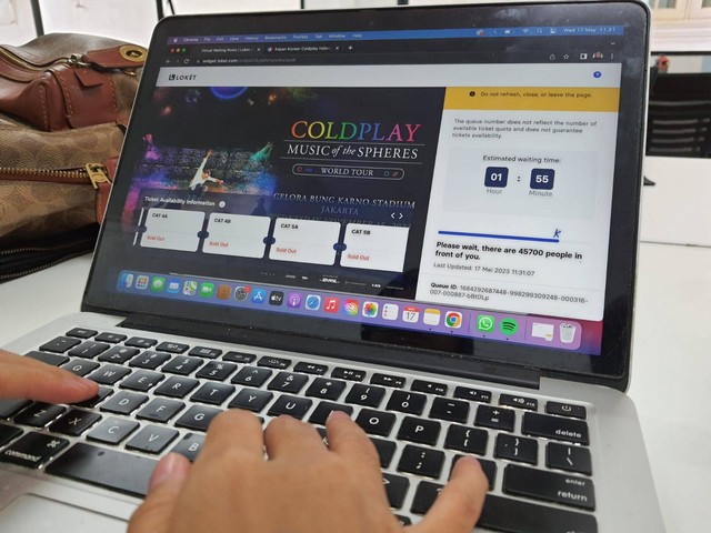 Ilustrasi war tiket Coldplay. Foto: Fitra Andrianto/kumparan