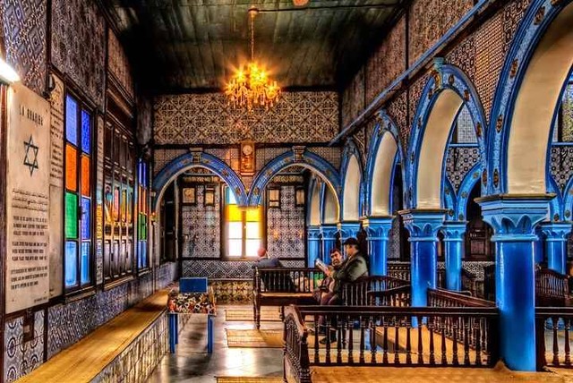 Foto: Sinagoge Ghriba di Pulau Djerba, Tunisia (Babnet Tunisie).