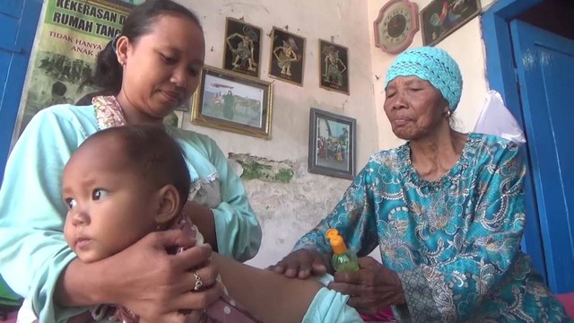 Tukang Pijat Bayi di Jombang Naik Haji