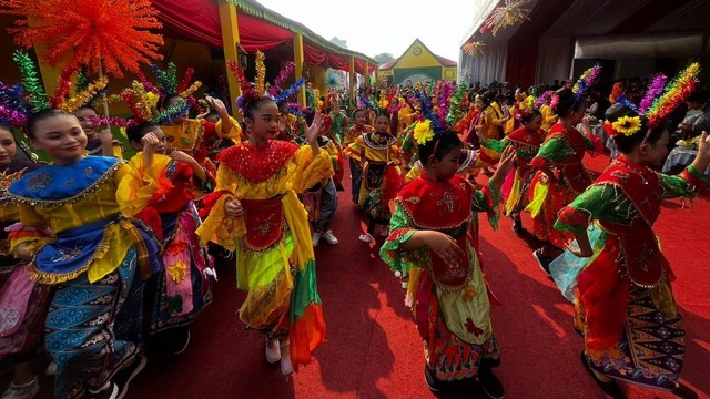 Suasana di acara Lebaran Betawi 2023 di Monas, Minggu (21/5/2023). Foto: Haya Syahira