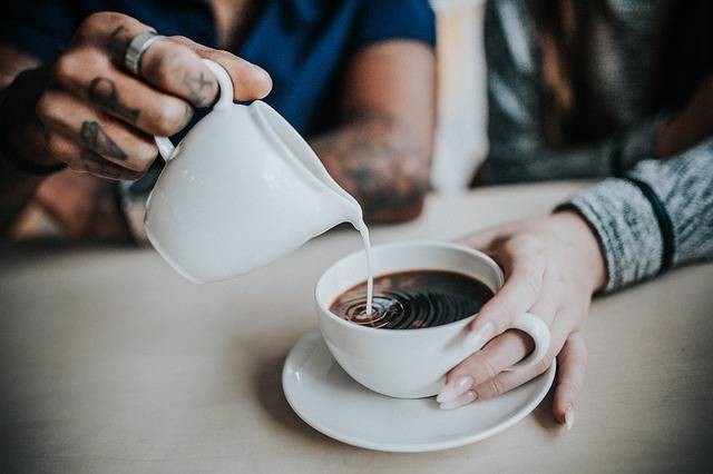 Ilustrasi tips membuat kopi susu. Foto: Pixabay