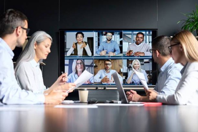 https://media.istockphoto.com/id/1325899588/photo/global-corporation-online-videoconference-in-meeting-room-with-diverse-people-sitting-in.jpg?s=612x612&w=is&k=20&c=iGRMAV2lXRvjSEouXfie5TxVn9LpAkDXGl9CJJWB1PE=