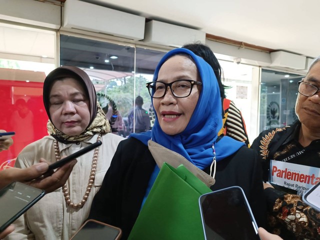 Srimiguna, Kuasa Hukum Istri Anggota DPR inisial 'BY' yang dilaporkan karena dugaan kekerasan seksual.  Foto: Zamachsyari/kumparan