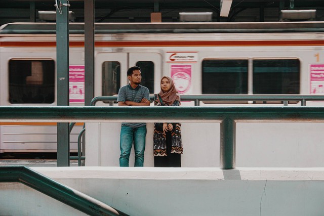 Ilustrasi stasiun KRL terdekat dari Blok M Plaza. Foto: unsplash.com/Eko Herwantoro