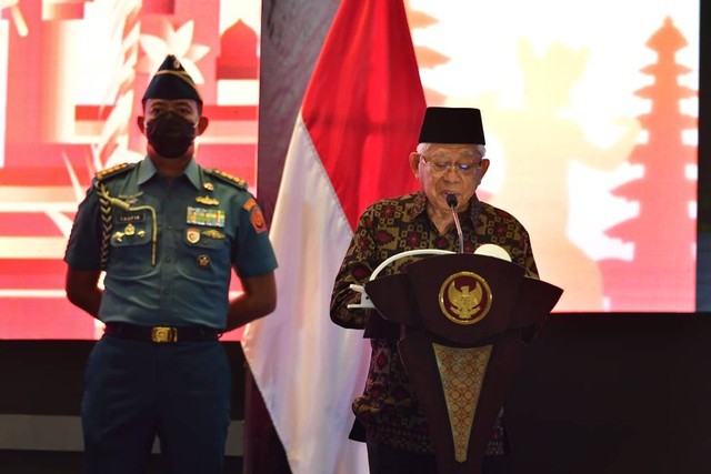Wapres Ma'ruf Amin saat membuka acara Asia Media Summit di Hotel Grand Hyatt, Bali. Foto: Setwapres
