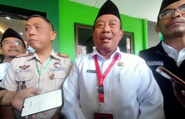 Kepala Kanwil Kemenag Jawa Timur, Husnul Maram (tengah). Foto: Masruroh/Basra