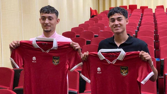 Ivar Jenner dan Rafael Struick di Stadion GBK, Jakarta, Rabu (24/5/2023). Foto: Soni Insan Bagus/kumparan