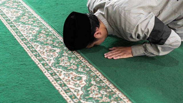 Ilustrasi Bolehkah Sholat Dhuha Berjamaah? Foto: Unsplash.com/Masjid Pogung Dalangan