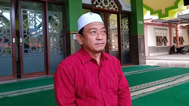 Sukirno, tokoh masyarakat yang juga Penasihat Takmir Masjid Ar Rahmah. Foto: Arfiansyah Panji/kumparan