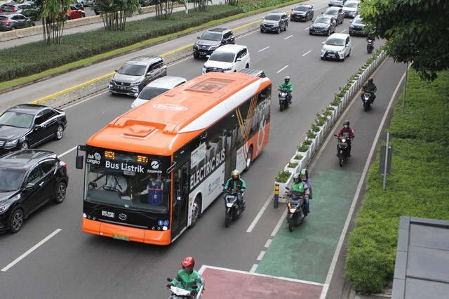 Bus listrik produksi anak usaha Grup Bakrie PT VKTR Teknologi Mobilitas Tbk (VKTR). Foto: Dok. VKTR