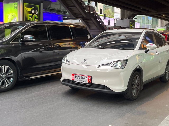 Mobil listrik NETA V di Bangkok, Thailand. Foto: Sena Pratama/kumparan