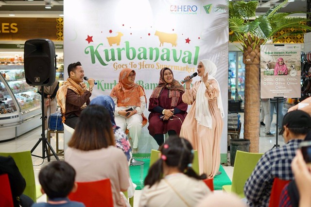 Kick Off “Kurbanaval Goes To Hero Supermarket: Satu Kurban Banyak Kebaikan” yang digelar pada Sabtu (27/5/2023), di HERO Supermarket Pondok Indah Mall Jakarta.