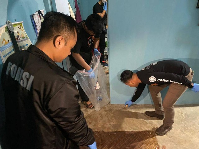 IRT di Tuba, Lampung Ditemukan Meninggal Dunia, Ada Luka Bacok di Perut