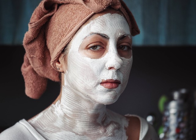 Ilustrasi Cara Membuat Masker Beras. Foto: Unsplash/Velizar Ivanov.