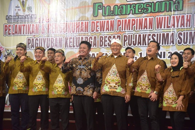 Gubernur Sumsel, Herman Deru, saat menghadiri pelantikan dewan pimpinan Pujakesuma periode 2022-2027. (ist)