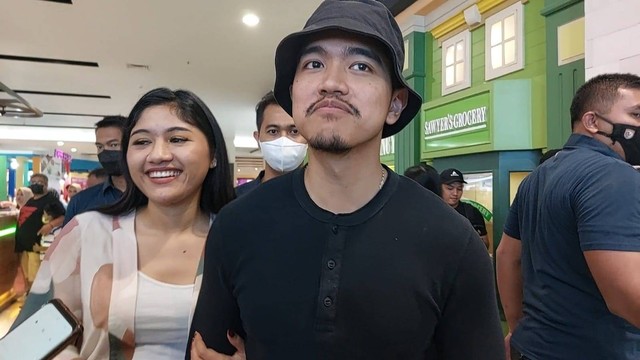 Kaesang dan Erina di Solo Paragon Mall. Foto: Dok. Istimewa