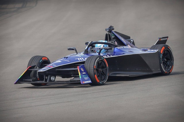 Formula E Seri 11 di Jakarta Foto: Jamal Ramadhan/kumparan