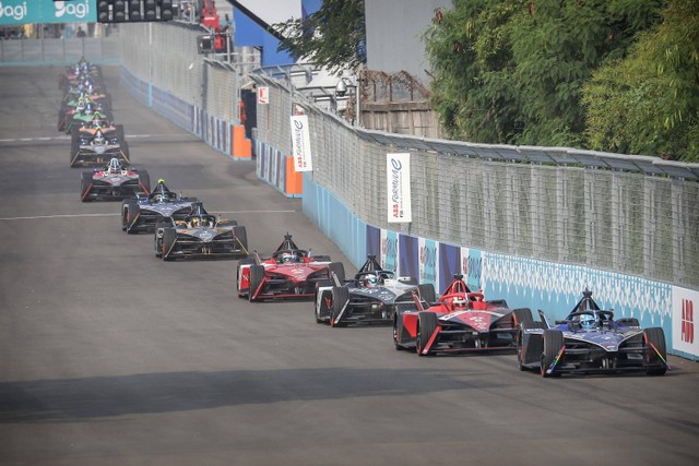 Formula E Seri 11 di Jakarta Foto: Jamal Ramadhan/kumparan