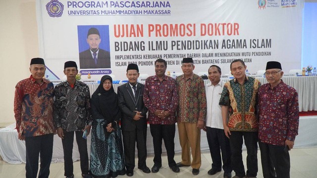 Sekretaris MUI Bantaeng Hasanuddin Arasy, Raih Gelar Doktor di Unismuh Makassar