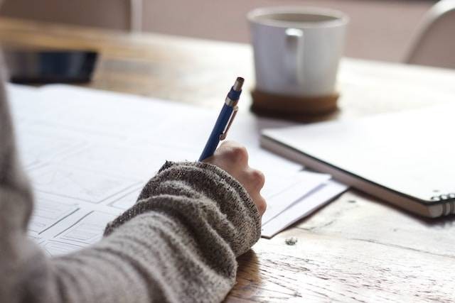 Ilustrasi kunci jawaban PAI kelas 8 halaman 154, sumber foto: Unseen Studio/Unsplash.com