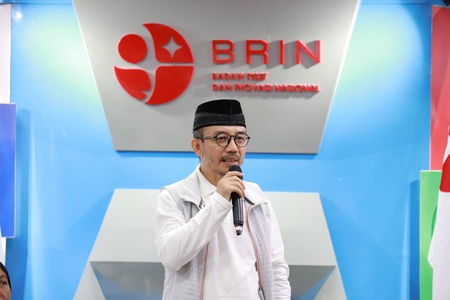 Peneliti Ahli Madya Pusat Riset Bahasa, Sastra, dan Komunitas BRIN, Fairul Zabadi