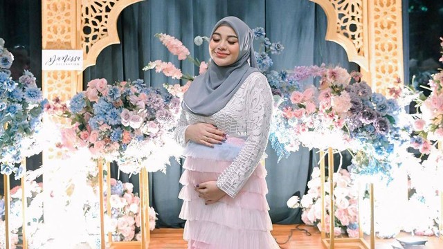 Aurel Hermansyah tidak sabar menanti kehadiran anak kedua. Foto: Instagram/@aurelie.hermansyah