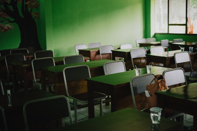 Ilustrasi Soal PLBJ Kelas 2 SD Semester 2 dan Kunci Jawaban, sumber foto (Alam Kusuma) by unsplash.com