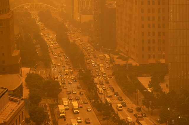 Foto: Saat Langit New York Menguning Akibat Kebakaran Hutan di Kanada |  kumparan.com