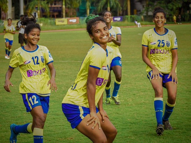 Tim sepakbola wanita Kerala Blasters. Foto: Twitter/@KeralaBlastersW