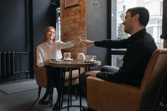 Ilustrasi penyebab friendzone. sumber foto: pexels/Pavel Danilyuk.