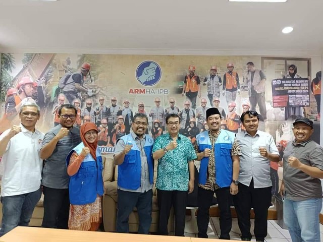 Wakil Rektor IPB University bidang Riset, Inovasi dan Pengembangan Agromaritim Berkunjung ke Markas ARM HA IPB University