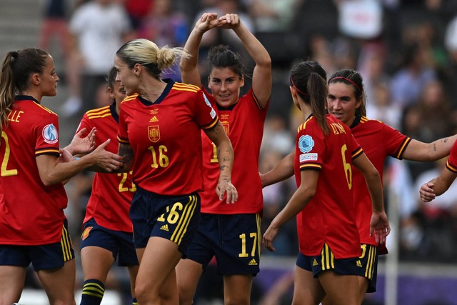 Pemain sepak bola wanita Spanyol saat melawan Finlandia pada Grup B Euro 2022 Wanita UEFA di Stadion MK di Milton Keynes, utara London pada 8 Juli, 2022. Foto: Ben STANSALL / AFP