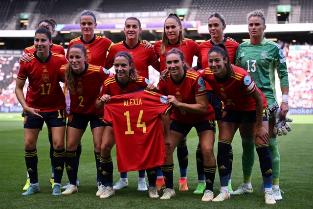 Pemain sepak bola wanita Spanyol saat melawan Finlandia pada Grup B Euro 2022 Wanita UEFA di Stadion MK di Milton Keynes, utara London pada 8 Juli, 2022. Foto: Ben STANSALL / AFP