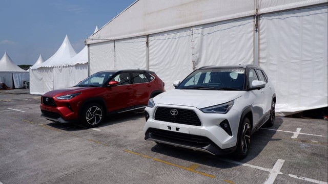 Seremoni produksi perdana dan ekspor Toyota Yaris Cross di PT TMMIN, Selasa (13/6/2023). Foto: Aditya Pratama Niagara/kumparan