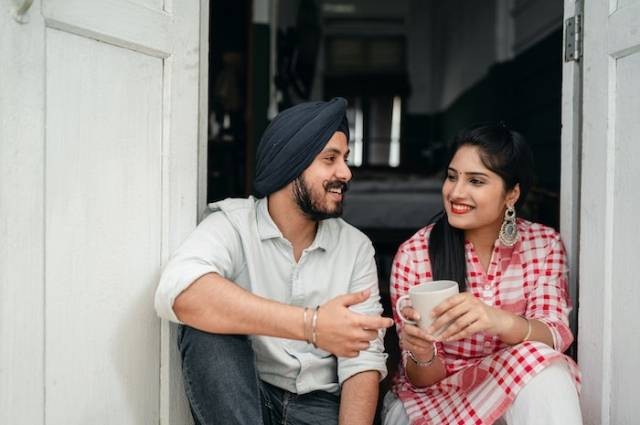 Ilustrasi contoh quality time love language, sumber foto: Ketut Subiyanto by pexels.com