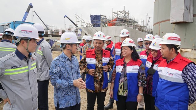 Penyerahan Perjanjian Jual Beli Gas (PJBG) PGN dengan Lotte Chemical Indonesia di Cilegon, Rabu (14/6/2023). Foto: PGN