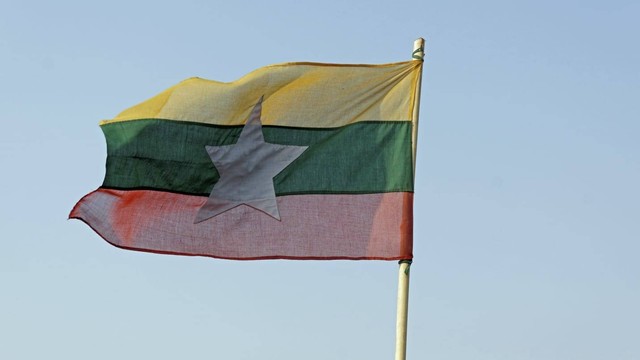 bendera Myanmar. (sumber: pexels.com)