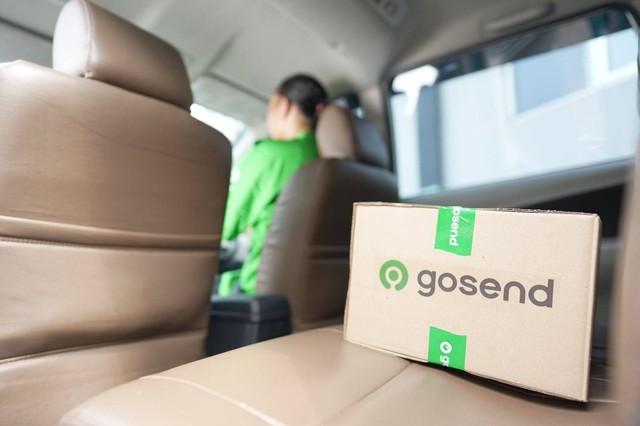 GoSend Car Instant dan GoBox Van. Foto: Dok. Istimewa